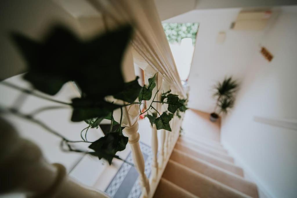 Linen Cottage- Parking, Leds, 4K Tvs, 5G Wifi And More! Bath Ngoại thất bức ảnh