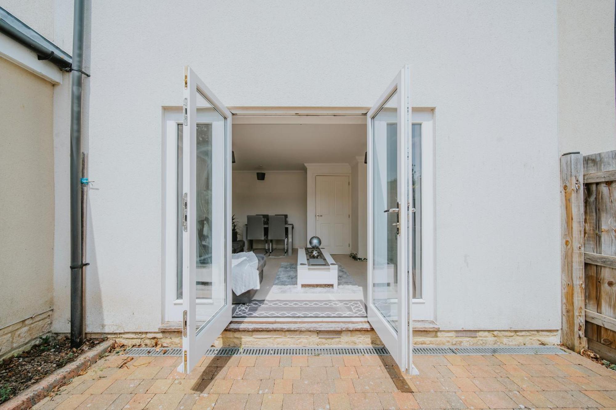 Linen Cottage- Parking, Leds, 4K Tvs, 5G Wifi And More! Bath Ngoại thất bức ảnh