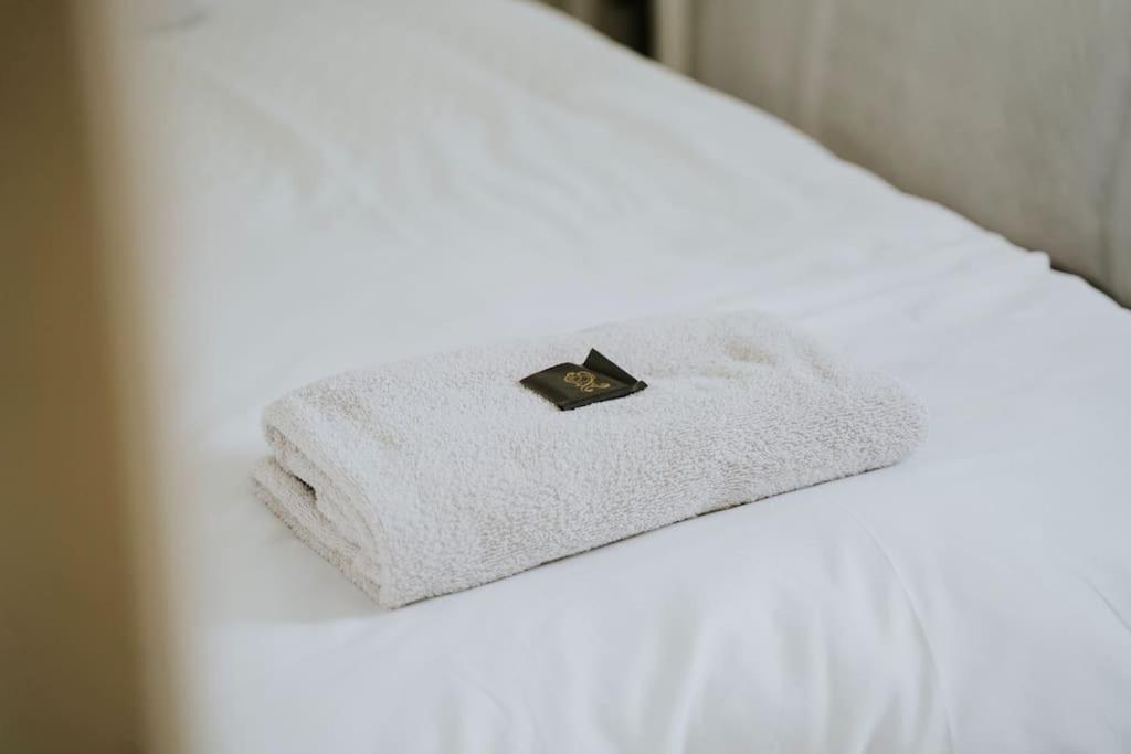 Linen Cottage- Parking, Leds, 4K Tvs, 5G Wifi And More! Bath Ngoại thất bức ảnh